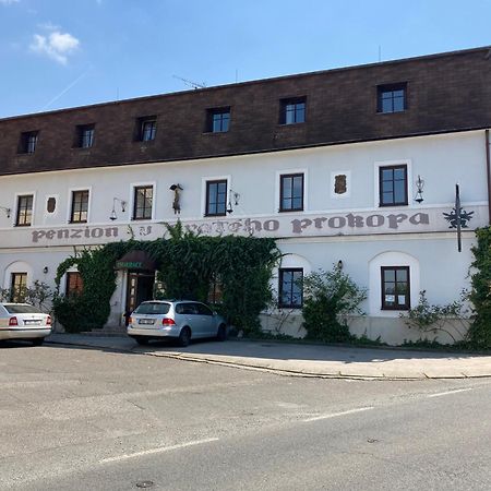 Penzion U Svateho Prokopa Středokluky Exterior foto
